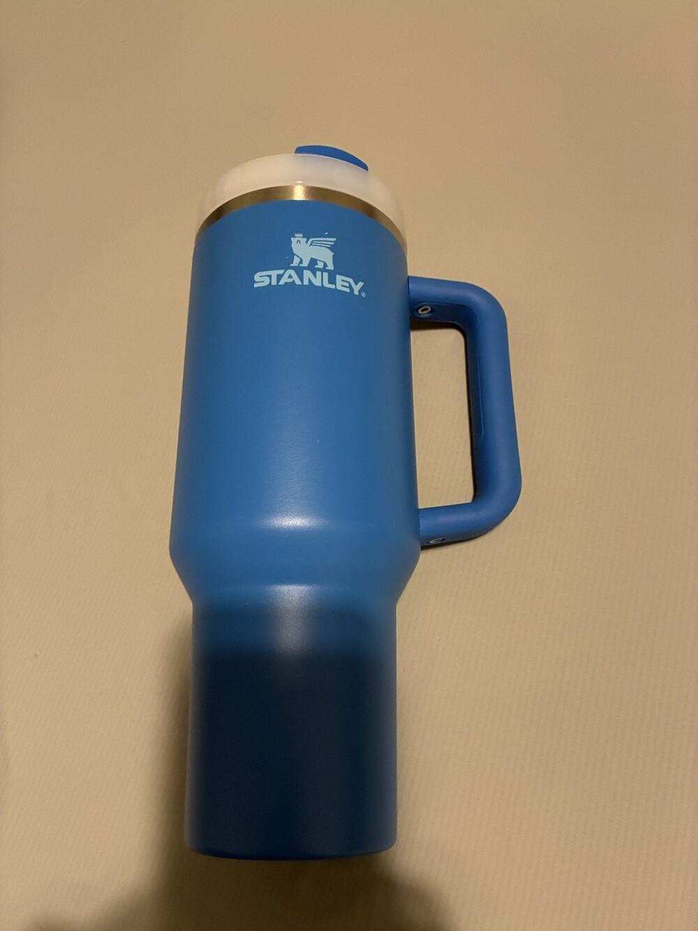 Stanley 40oz Blue/White Tumbler w/ Handle, Lid & Straw
